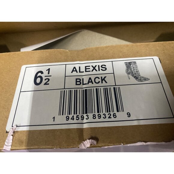 Journee Collection Women's Tru Comfort Foam Alexis Zipper Bootie Size 6.5 NIB - Picture 3 of 3